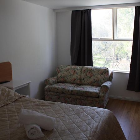 Coburg Motor Inn Melbourne Bagian luar foto