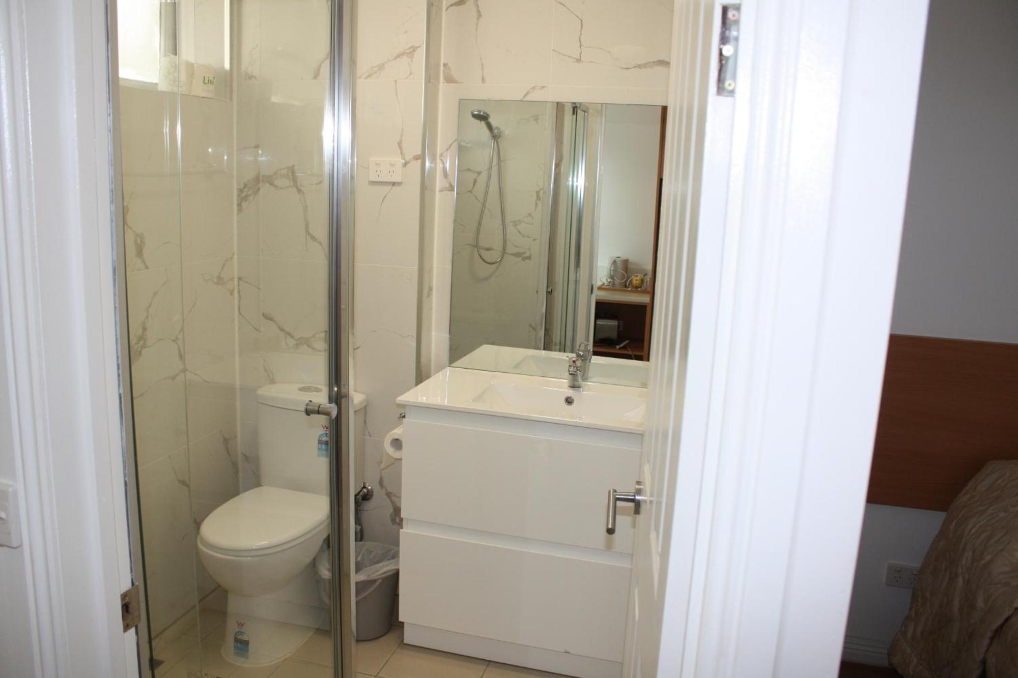 Coburg Motor Inn Melbourne Bagian luar foto