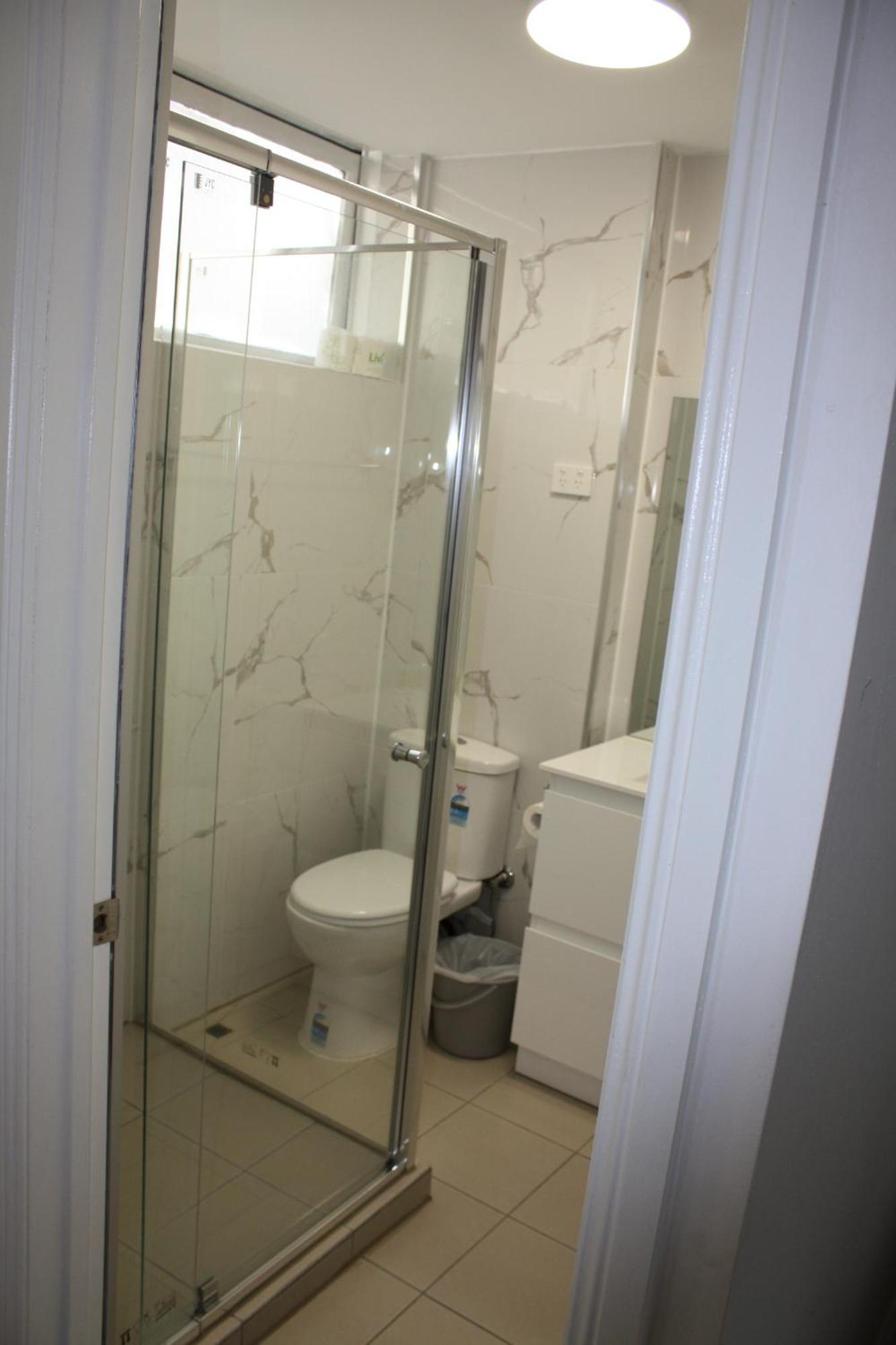Coburg Motor Inn Melbourne Bagian luar foto